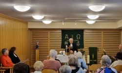 Pfarrerin Regina Brüggemann bietet Gottesdienste und Seelsorgegespräche im Haus Elisabeth an